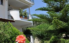 Efi & Zoi Apartments